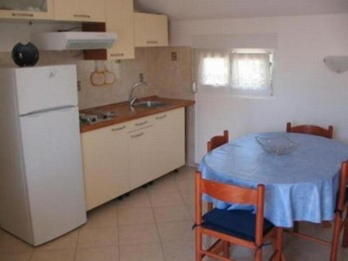 Apartment Gordana Košljun Eksteriør bilde